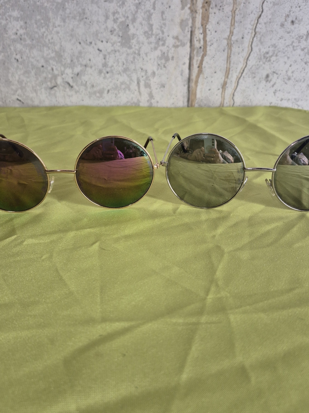 Aj Morgan Round Metal Sunglasses with Gold and silver Frames and metallic Lenses